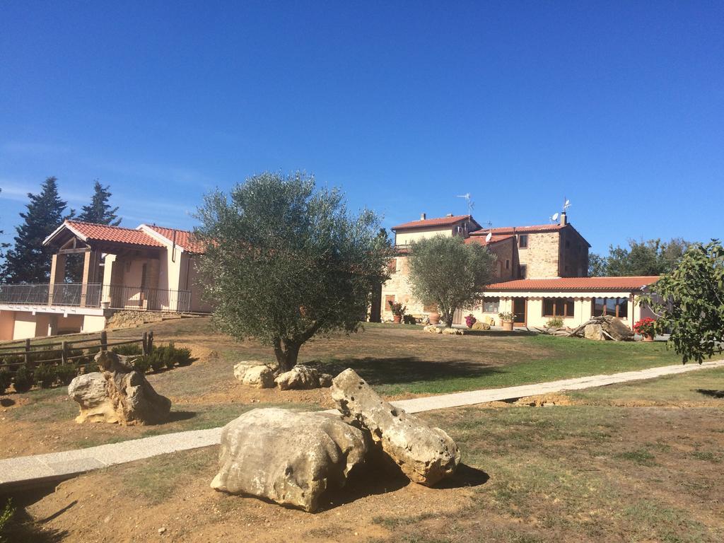 Istia dʼOmbrone Agriturismo Diaccialoneヴィラ エクステリア 写真